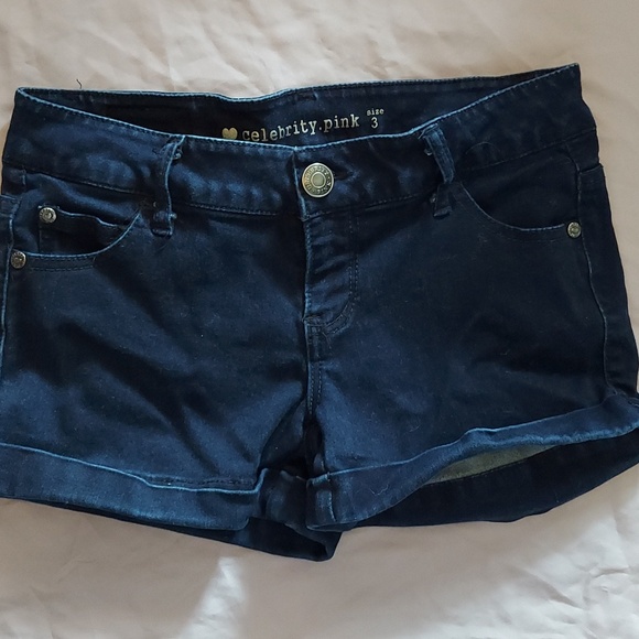Free with the purchase of 2 other items. Y2K low rise dark wash shorts size 3 - Picture 1 of 5